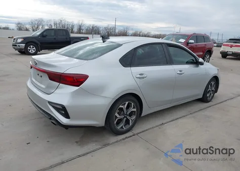 2019 Kia Forte Lxs z USA, uszkodzony, nr VIN 3KPF24AD7KE034041